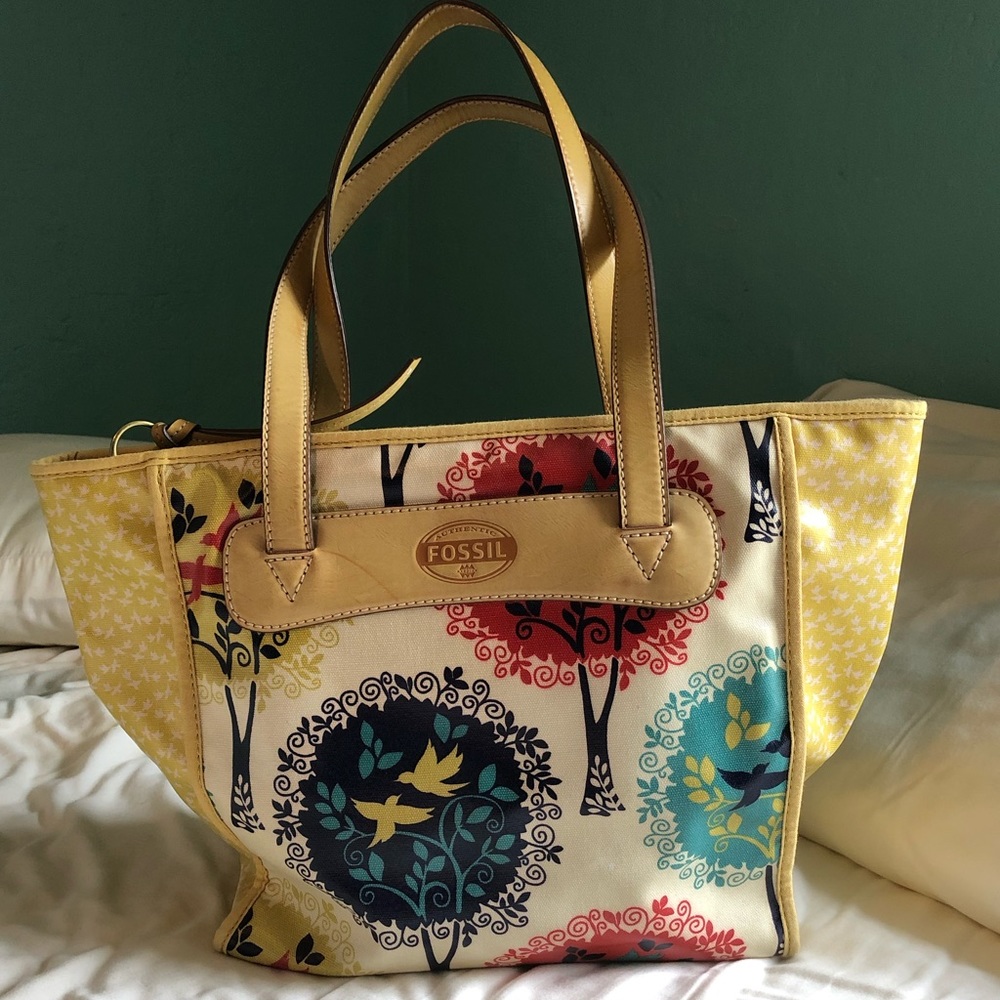 Fossil Key Per Bird & Tree Coated Canvas Tote